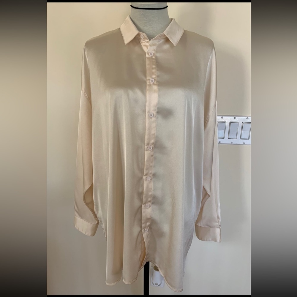 MISSGUIDED Ladies Womens Juniors Champagne Nude Button Down Shirt Blouse Top 12